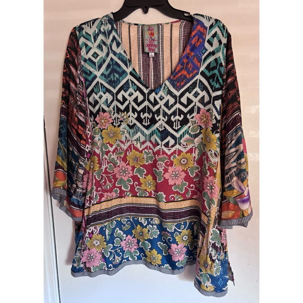 Rare-Johnny Was Kimono silk blouse Size M / NWOT - Picture 2 of 5